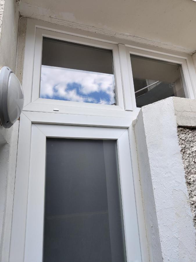 Le Loft Magnan - Ac- Pres Mer - Wifi - Parking - Confort Et Moderne - Supermarches Et Tram Proches Nizza Exterior foto